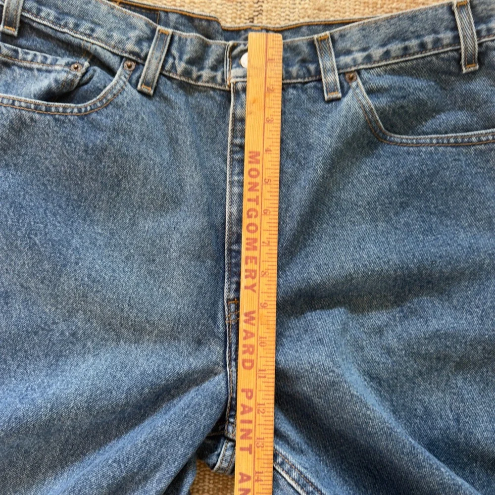 Vintage Levis Relaxed Straight‎ Leg Jeans Mens Blue Denim Medium Wash 38x32